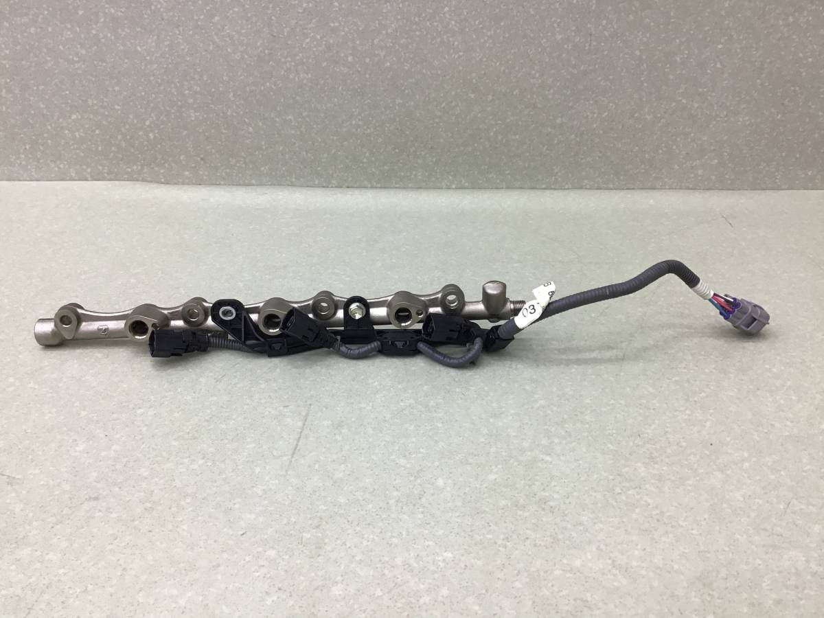 Рейка топливная (рампа) Toyota Land Cruiser (J300) 2021>