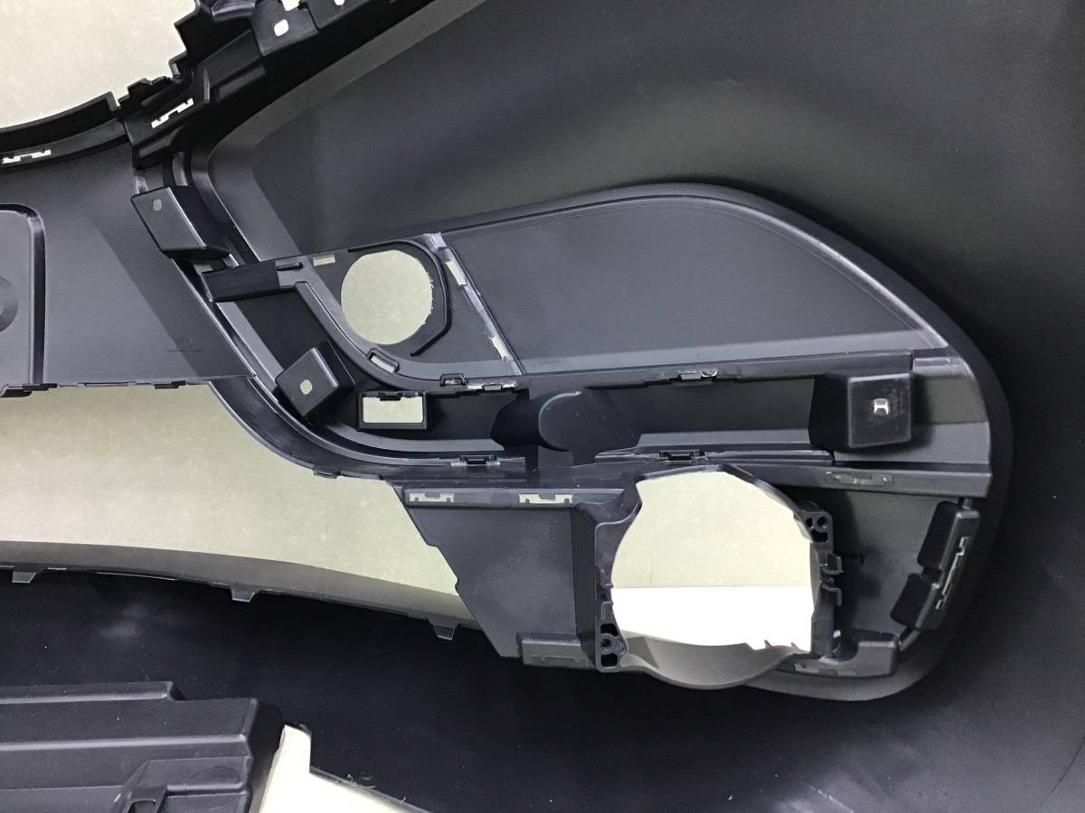 Бампер передний Lada XRAY (GAB) 2015-2022 Бампер передний Lada XRAY (GAB) 2015-2022