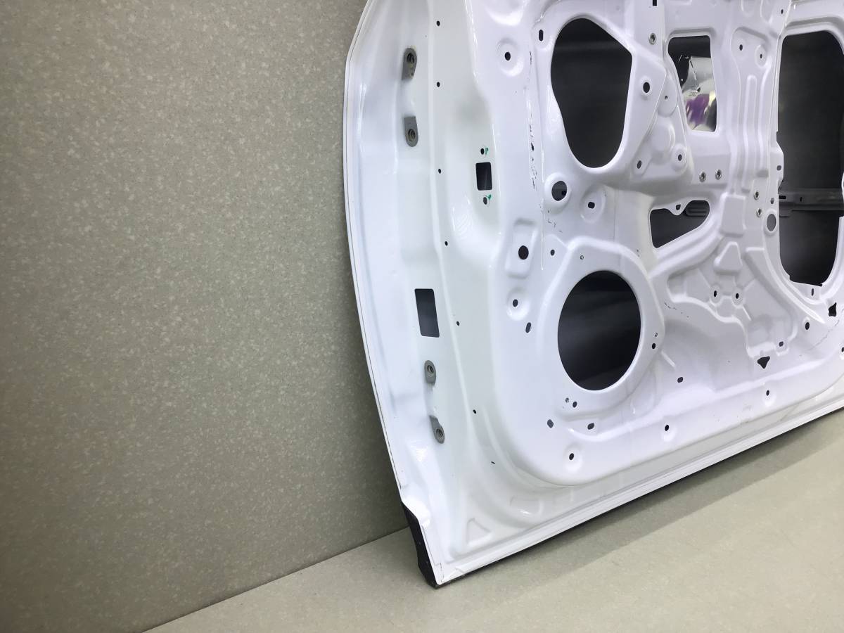 Дверь передняя правая Geely Coolray SX11 2018> Дверь передняя правая Geely Coolray SX11 2018>