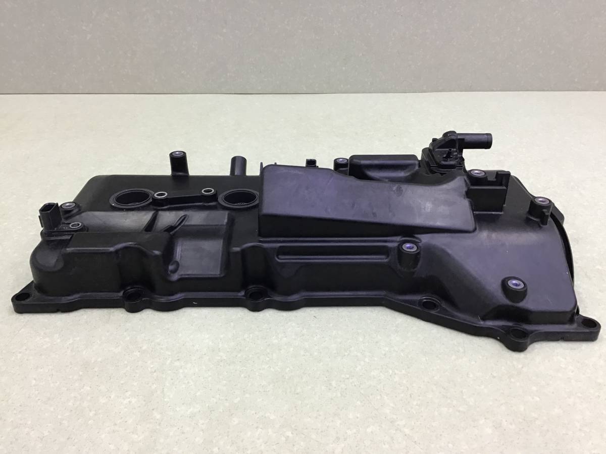 Крышка головки блока (клапанная) Toyota Land Cruiser (J300) 2021>