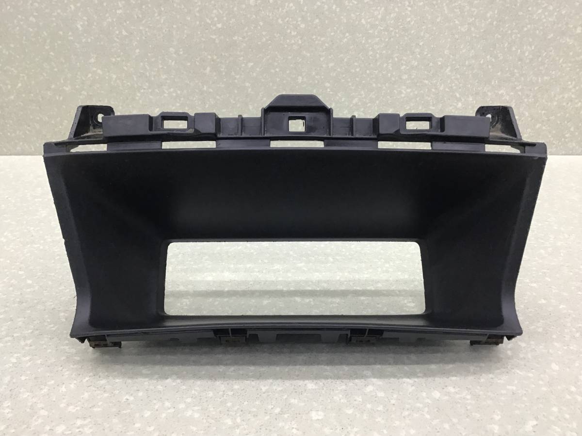 Накладка (кузов внутри) Honda Crosstour (TF2, TF3) 2010-2016 Накладка (кузов внутри) Honda Crosstour (TF2, TF3) 2010-2016