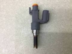 Форсунка инжекторная электрическая Toyota Land Cruiser (J300) 2021>