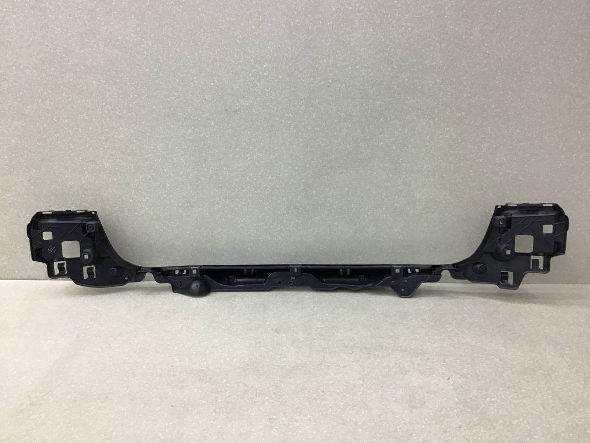 Направляющая заднего бампера BMW 5-Series F11/F07 2009-2016