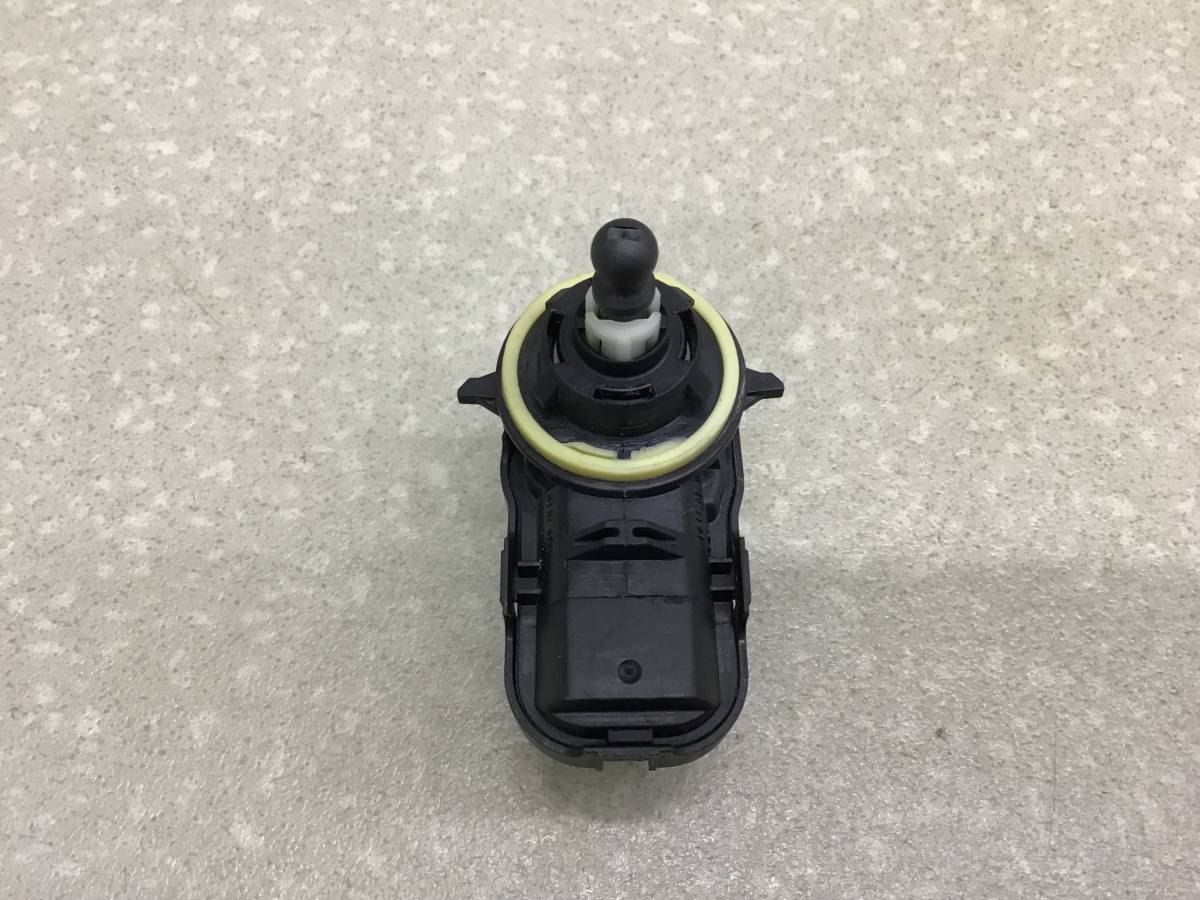 Корректор фар Renault Megane (3) 2009-2016 Корректор фар Renault Megane (3) 2009-2016