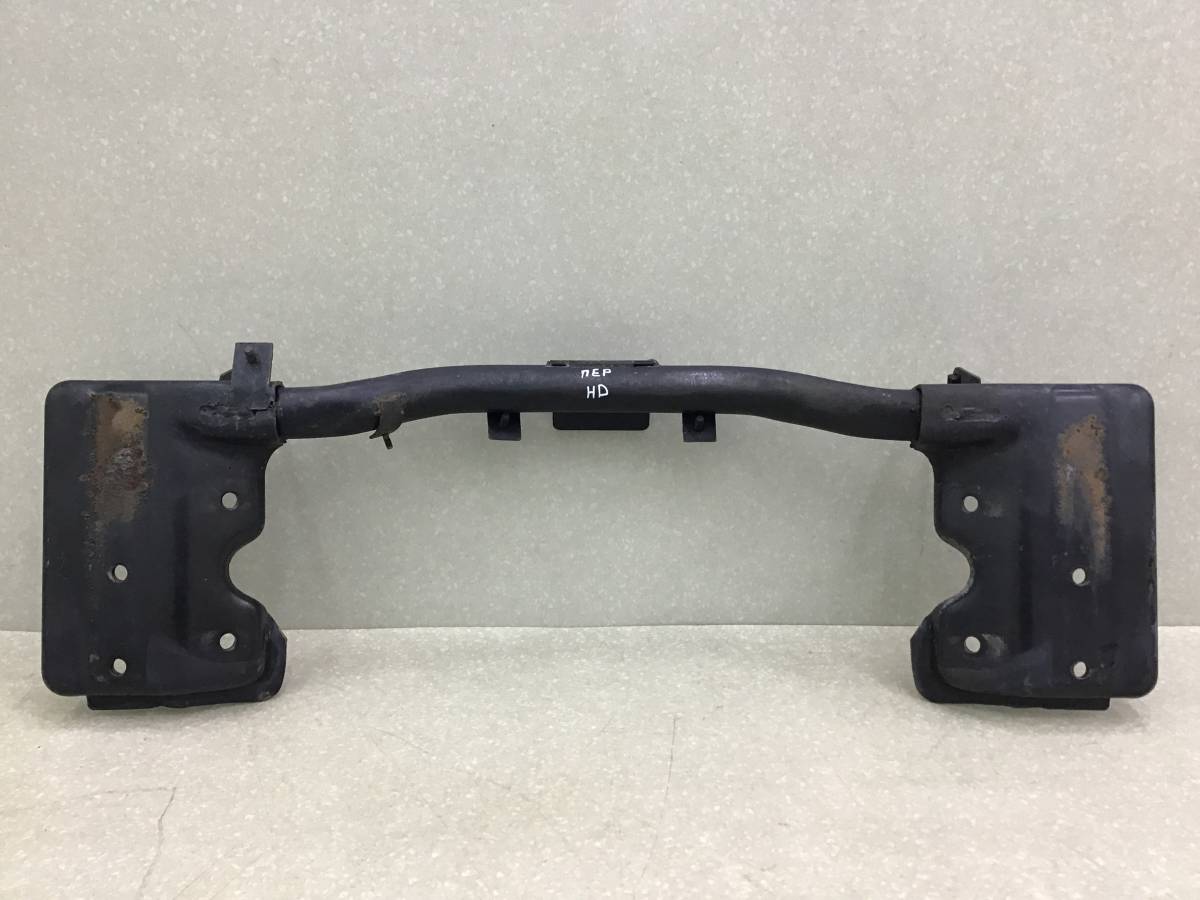 Балка передняя Hyundai HD 35-78 2003> Балка передняя Hyundai HD 35-78 2003>