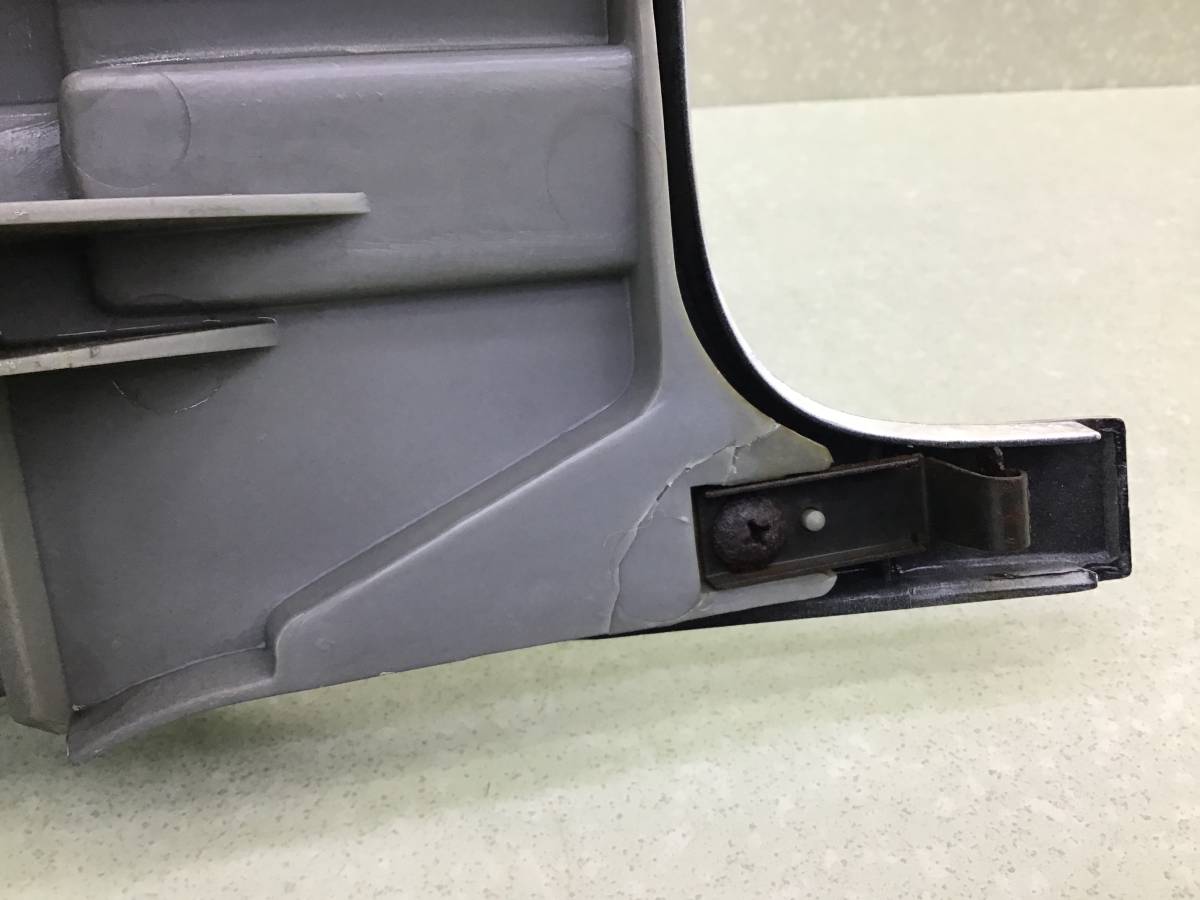 Решетка радиатора Nissan Terrano 2 (R20, R50) 1993-2006г