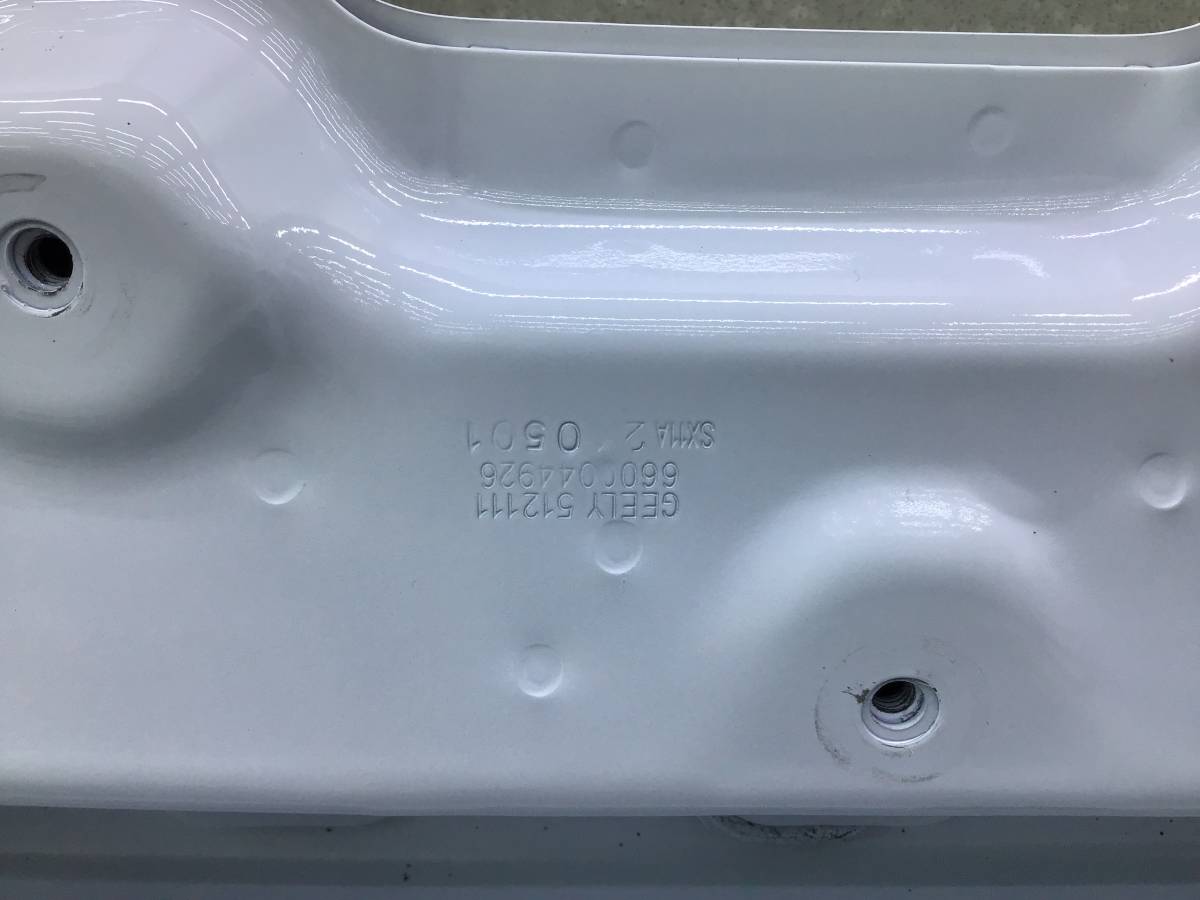 Дверь багажника Geely Coolray SX11 2018> Дверь багажника Geely Coolray SX11 2018>