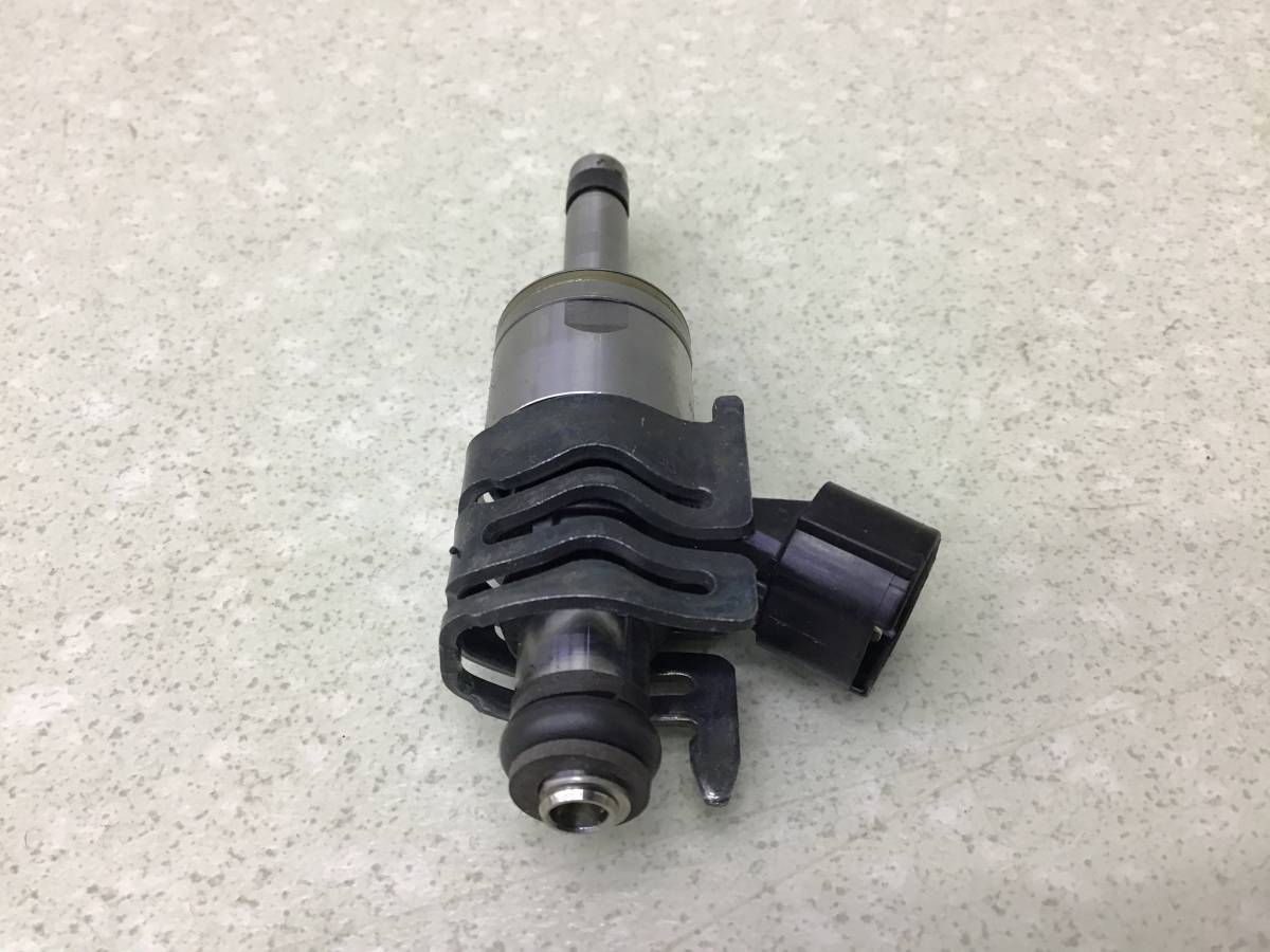 Форсунка инжекторная электрическая Toyota Land Cruiser (J300) 2021>