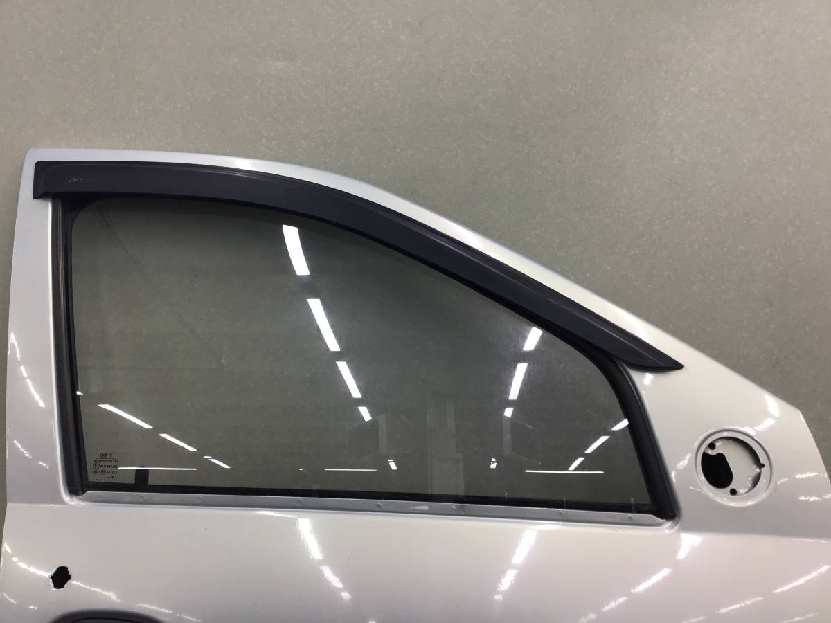 Дверь передняя правая Renault Logan (1) 2005-2014 Дверь передняя правая Renault Logan (1) 2005-2014