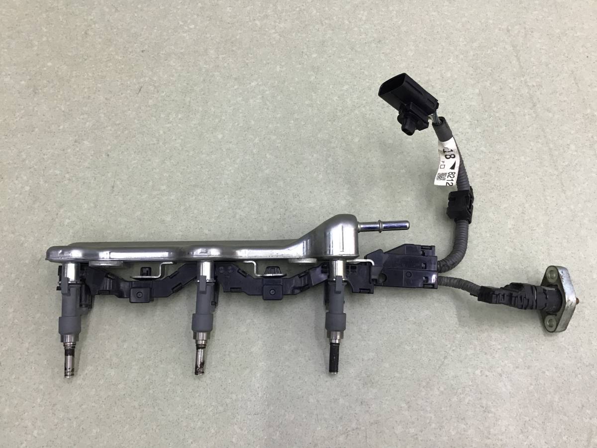 Рейка топливная (рампа) Toyota Land Cruiser (J300) 2021>