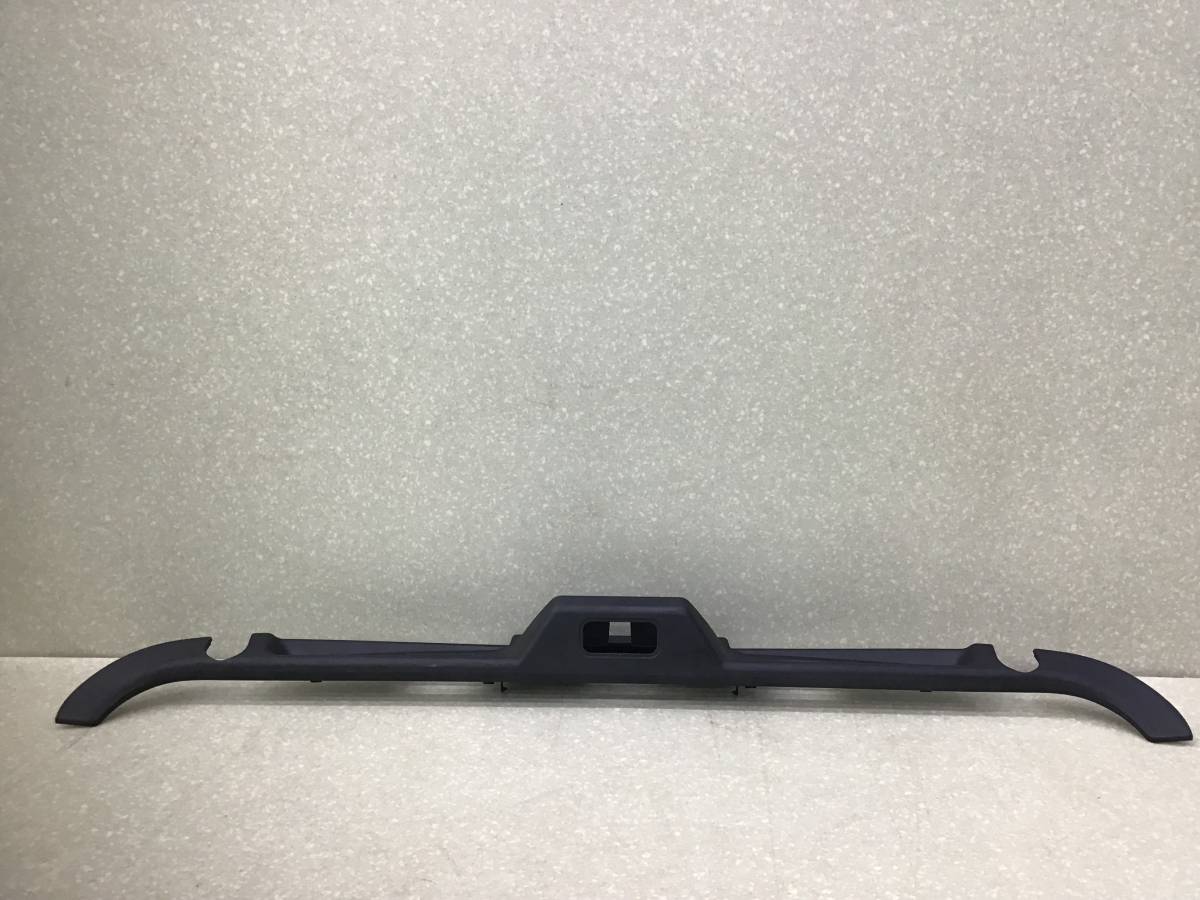 Накладка замка багажника BMW GT F07 2008> Накладка замка багажника BMW GT F07 2008>