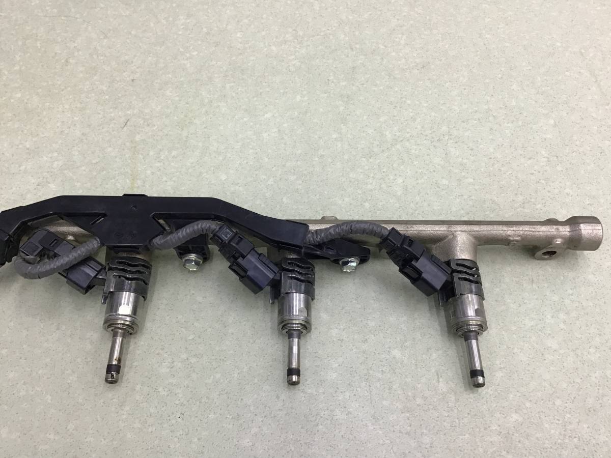 Рейка топливная (рампа) Toyota Land Cruiser (J300) 2021>