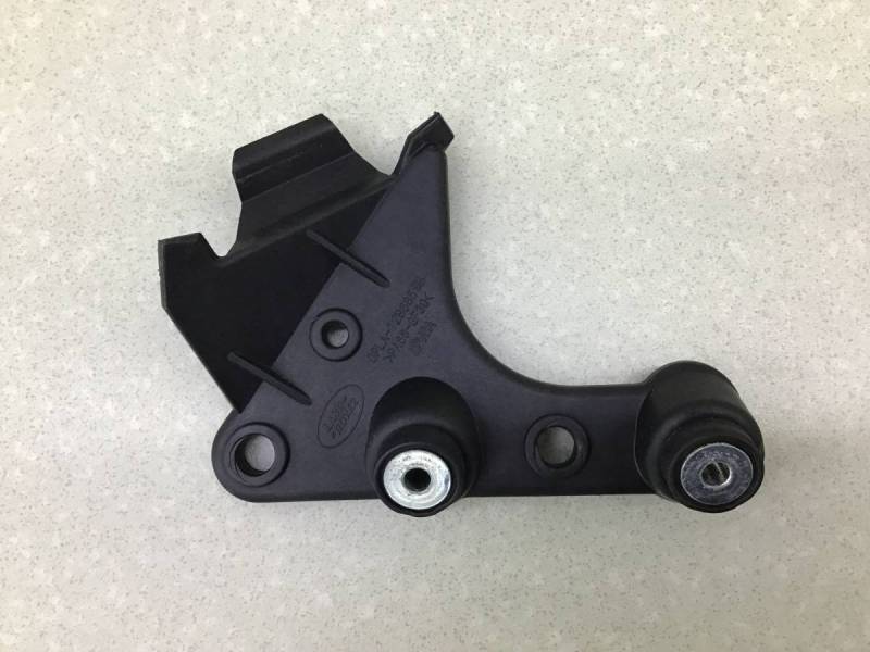 Кронштейн Land Rover Range Rover 4 (L405) 2012-2022 Кронштейн Land Rover Range Rover 4 (L405) 2012-2022