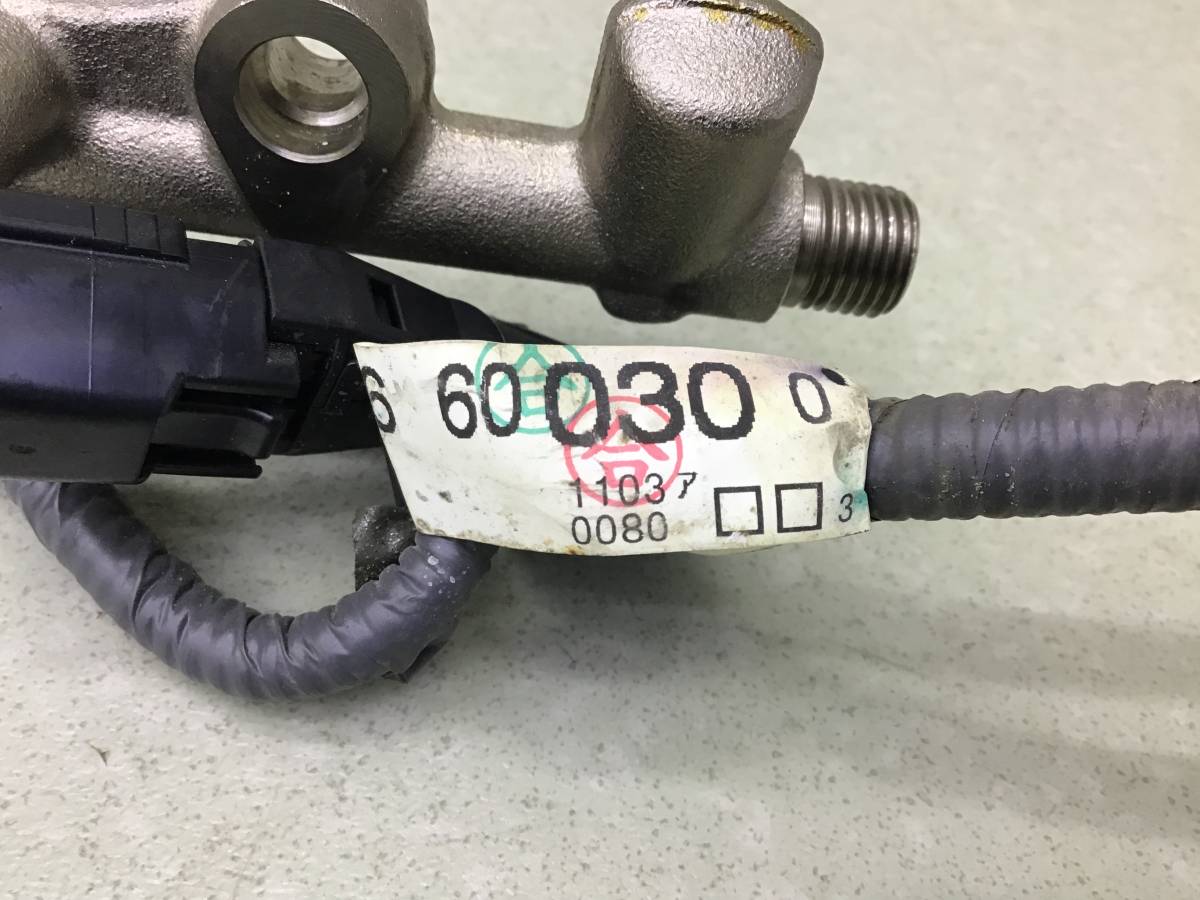 Рейка топливная (рампа) Toyota Land Cruiser (J300) 2021>