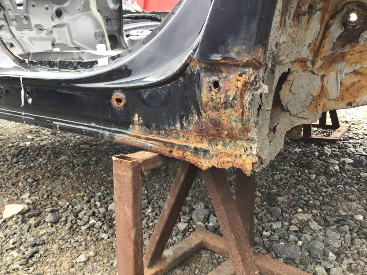 Порог со стойкой левый Toyota Camry (V40) 2006-2011