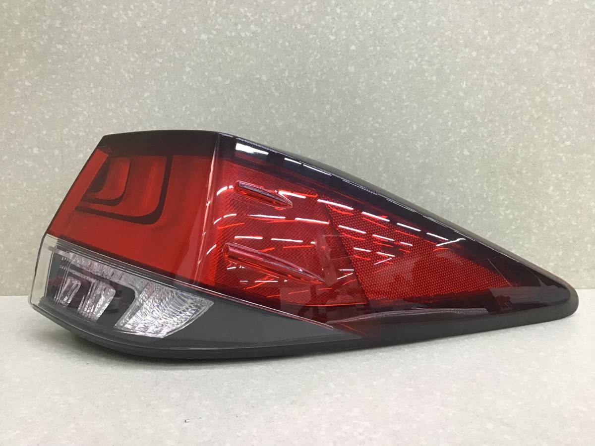 Фонарь задний наружный правый Lexus RX 350 (AGL20W) 2015-2022 Фонарь задний наружный правый Lexus RX 350 (AGL20W) 2015-2022