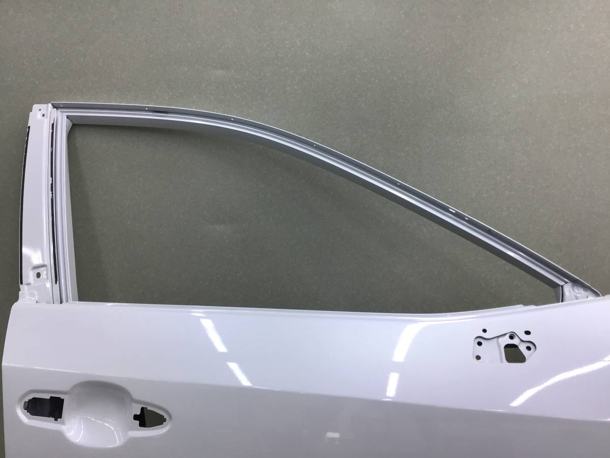 Дверь передняя правая Toyota Rav 4 (XA50) 2018>