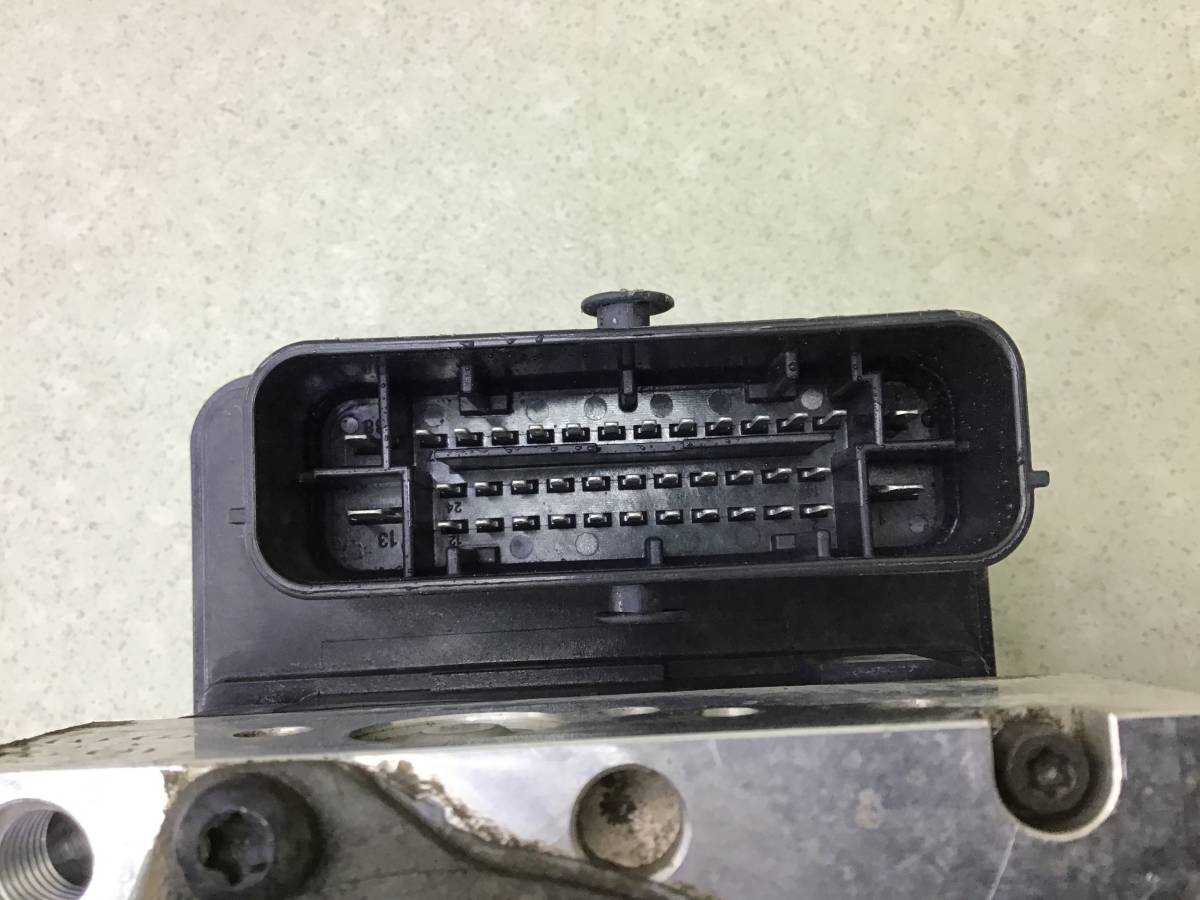 Блок ABS (насос) Hyundai Solaris 2 (HCR) 2017-2020