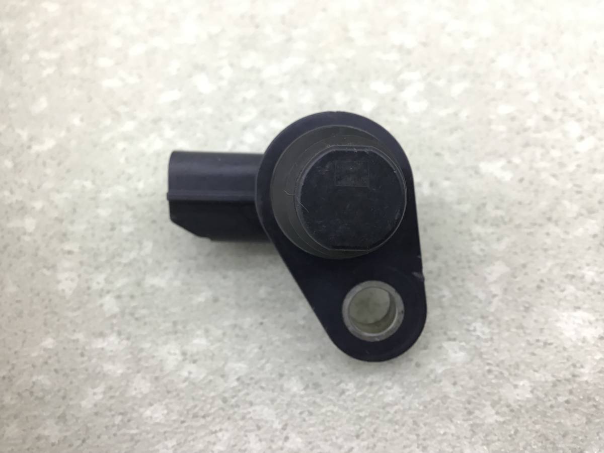 Датчик положения распредвала Smart Fortwo/City (W451) 2006-2014 Датчик положения распредвала Smart Fortwo/City (W451) 2006-2014
