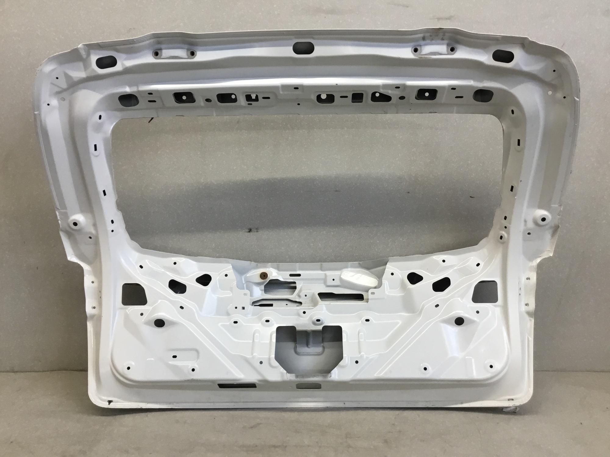 Дверь багажника, Subaru XV (G33,G43) 2011 Дверь багажника, Subaru XV (G33,G43) 2011