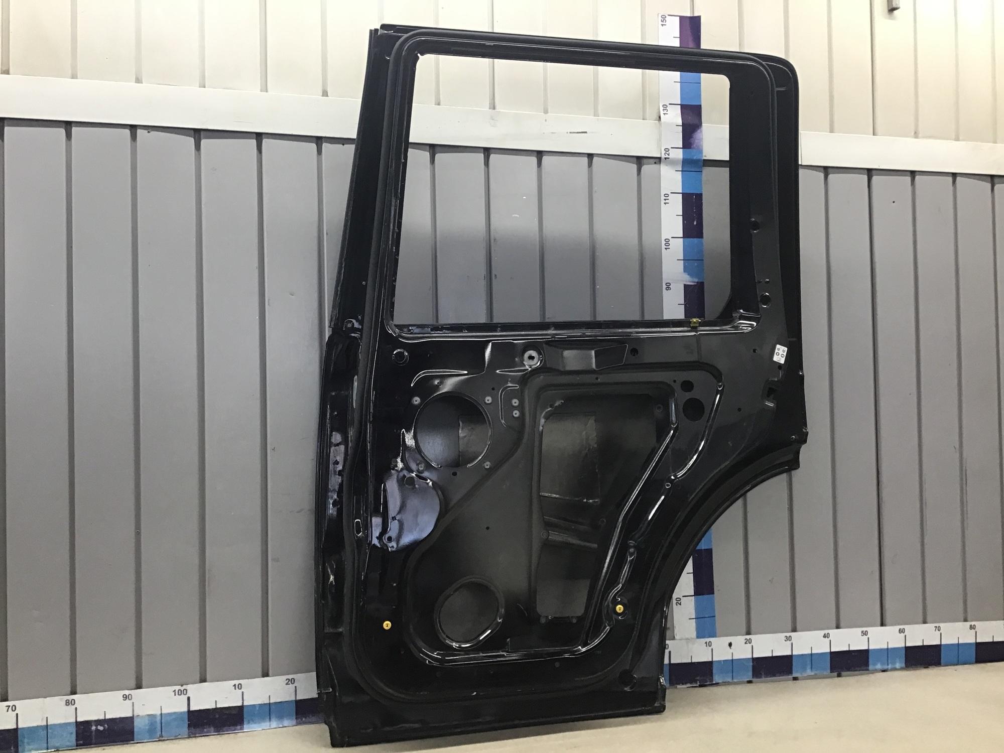 Дверь задняя правая, Land Rover Discovery IV 2009-2016 Дверь задняя правая, Land Rover Discovery IV 2009-2016