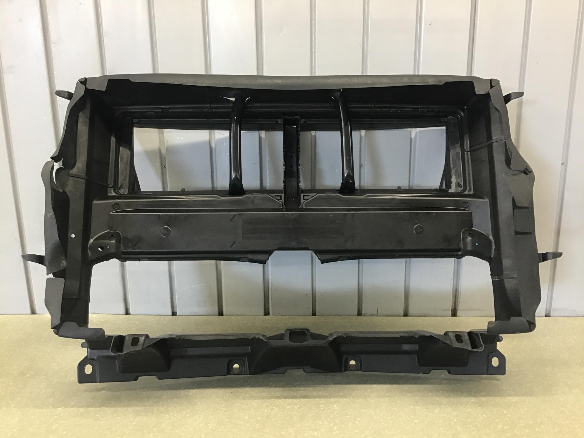 Панель передняя, BMW X1 F48 2014> Панель передняя, BMW X1 F48 2014>