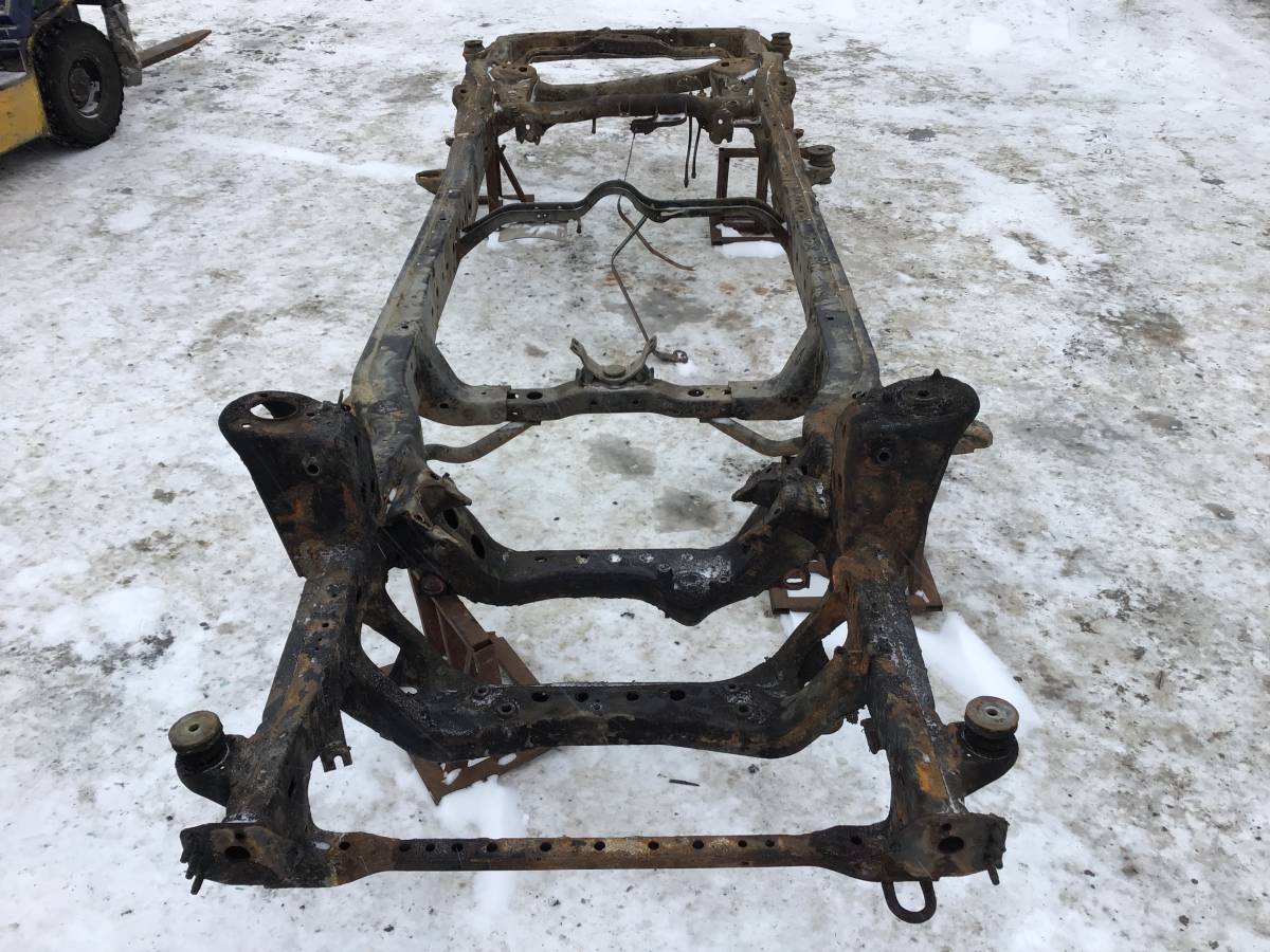 Рама Toyota Land Cruiser Prado 3 (GRJ120W) 2002-2009 Рама Toyota Land Cruiser Prado 3 (GRJ120W) 2002-2009