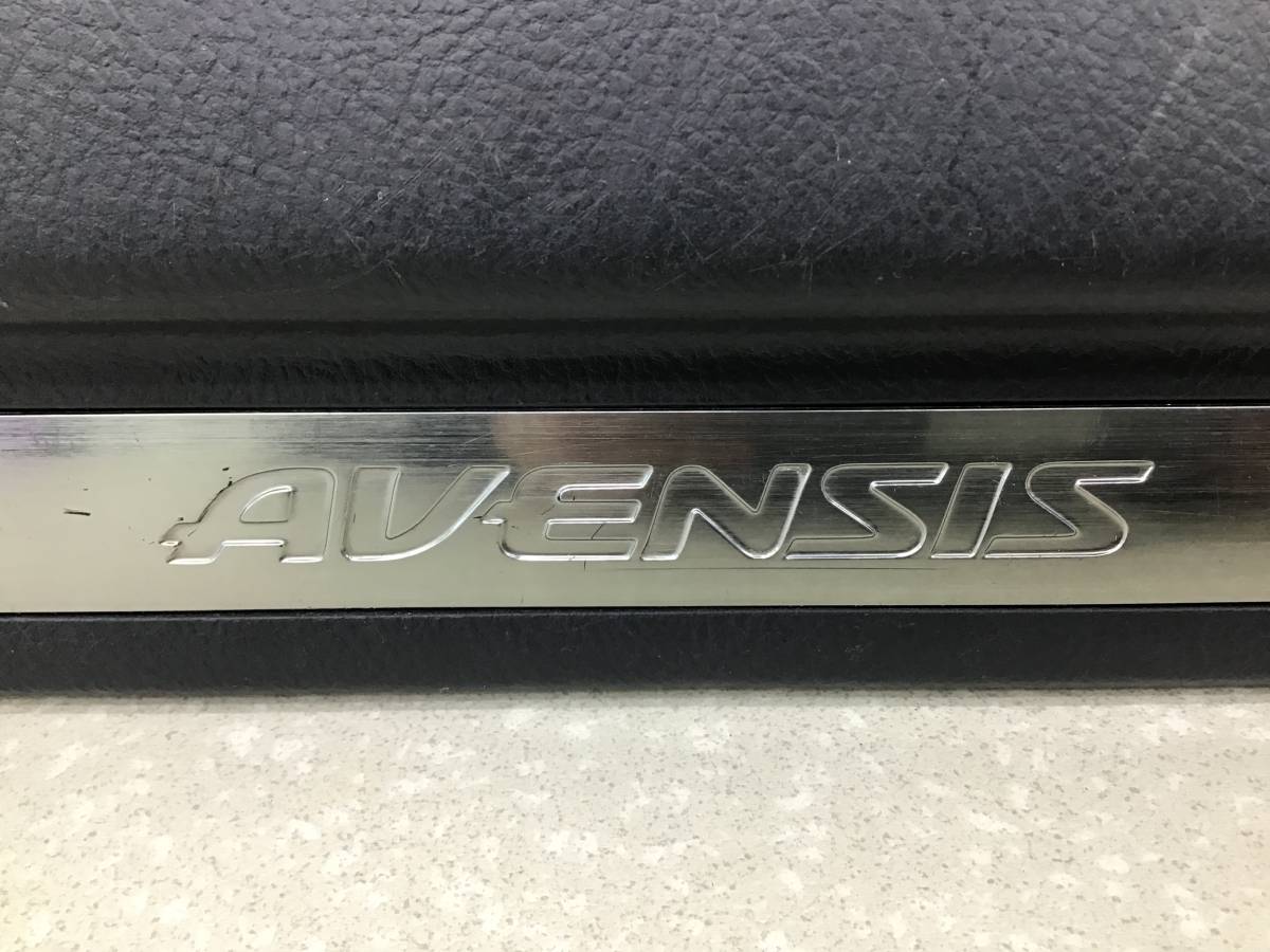 Накладка порога (внутренняя) Toyota Avensis (T250) 2003-2009 Накладка порога (внутренняя) Toyota Avensis (T250) 2003-2009