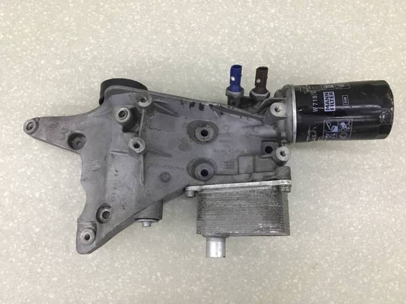 Кронштейн генератора Audi A3 (8P) 2004-2013 Кронштейн генератора Audi A3 (8P) 2004-2013