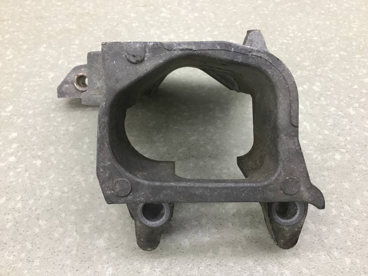 Кронштейн ТНВД Mazda CX-7 (ER) 2006-2012 Кронштейн ТНВД Mazda CX-7 (ER) 2006-2012