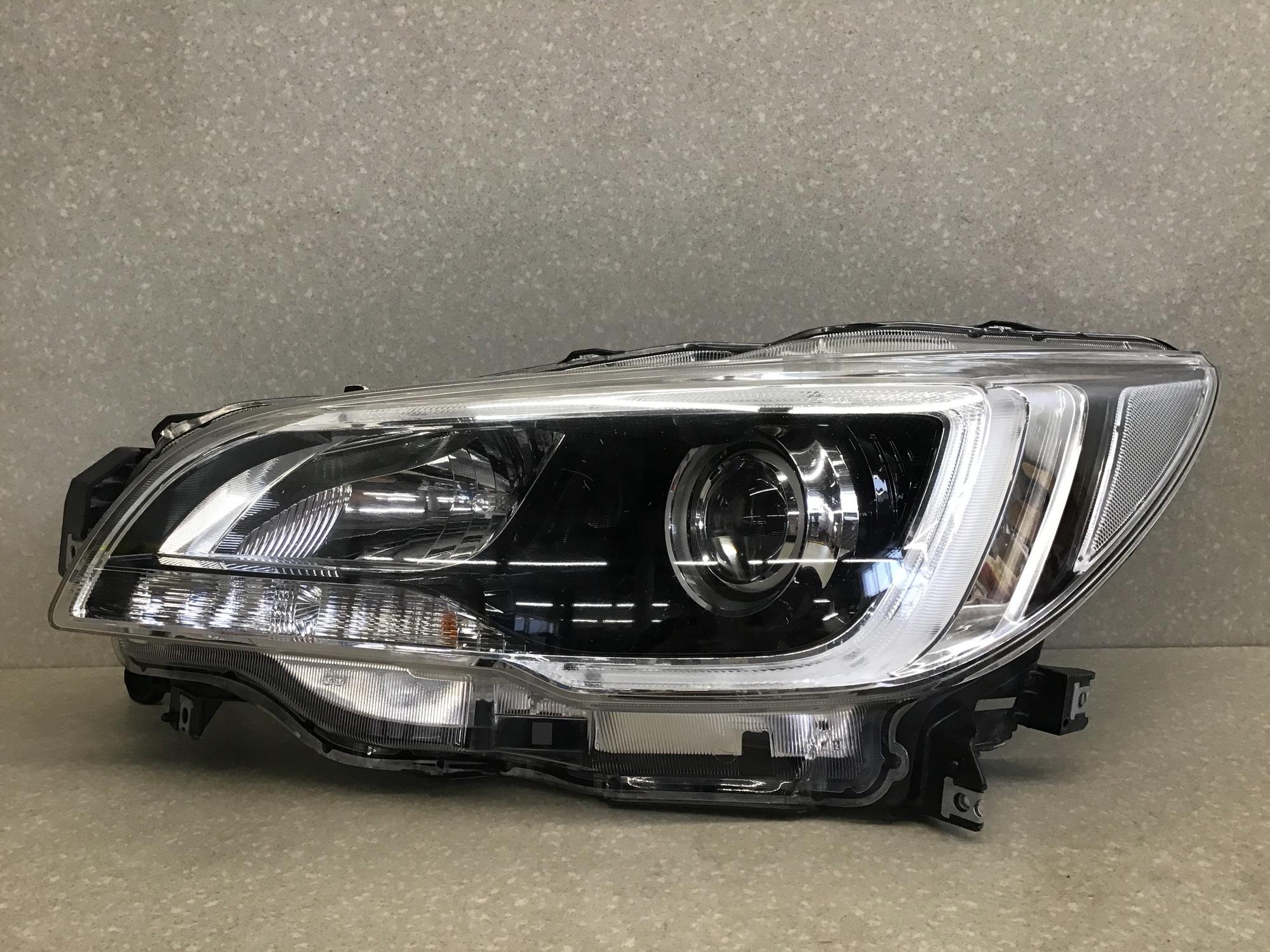 Фара левая Subaru Legacy (B14) 2010-2015 Фара левая Subaru Legacy (B14) 2010-2015
