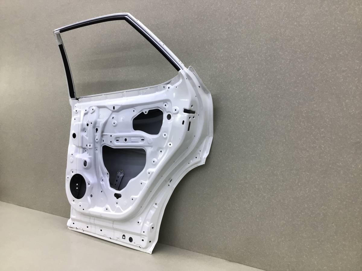Дверь задняя правая Lexus RX 350 (AGL20W) 2015-2022 Дверь задняя правая Lexus RX 350 (AGL20W) 2015-2022