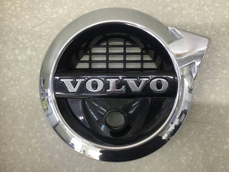 Эмблема Volvo XC90 (L_A2, L_A4) 2015-н.в. Эмблема Volvo XC90 (L_A2, L_A4) 2015-н.в.