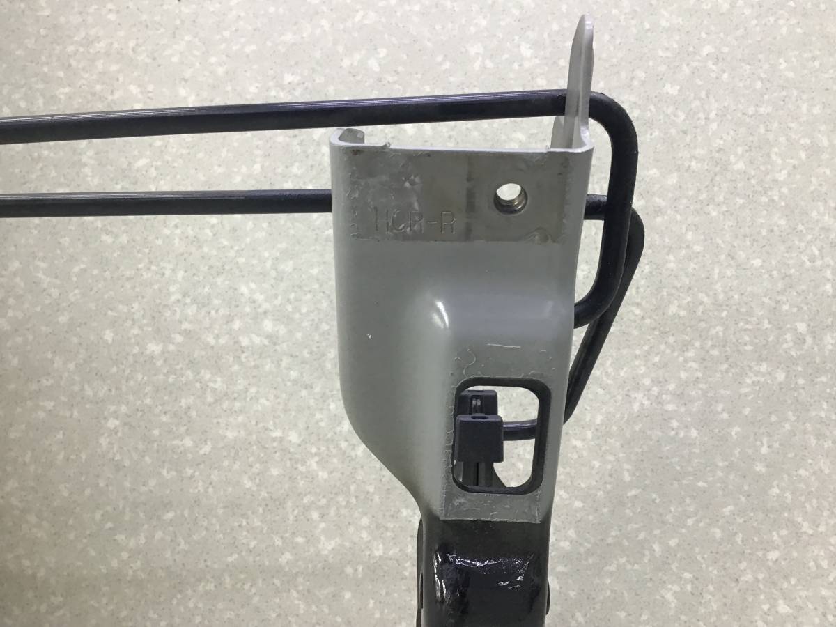 Петля крышки багажника Hyundai Solaris 2 (HCR) 2017-2020