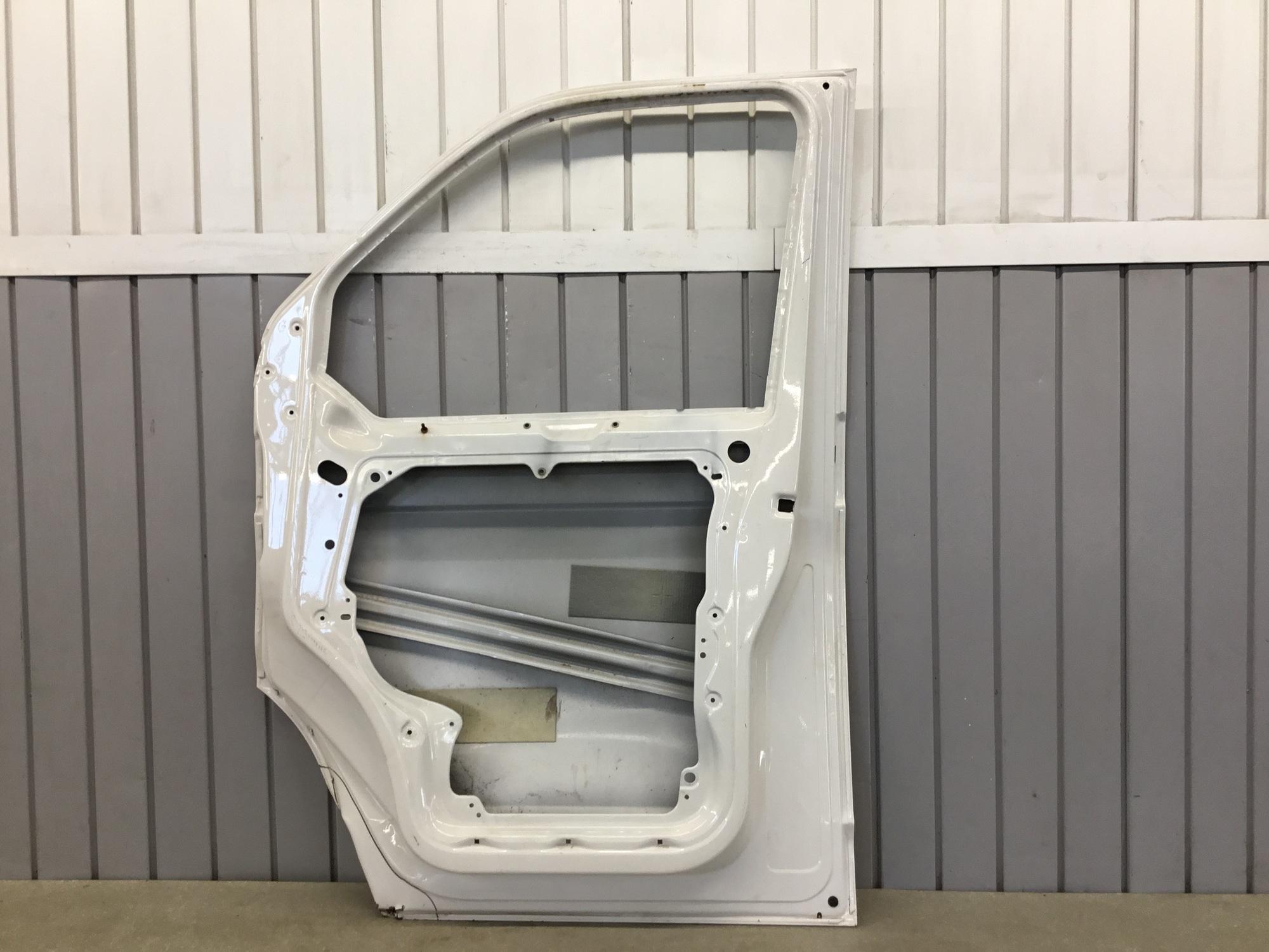 Дверь передняя правая, VW Transporter T5 2003-2015 Дверь передняя правая, VW Transporter T5 2003-2015