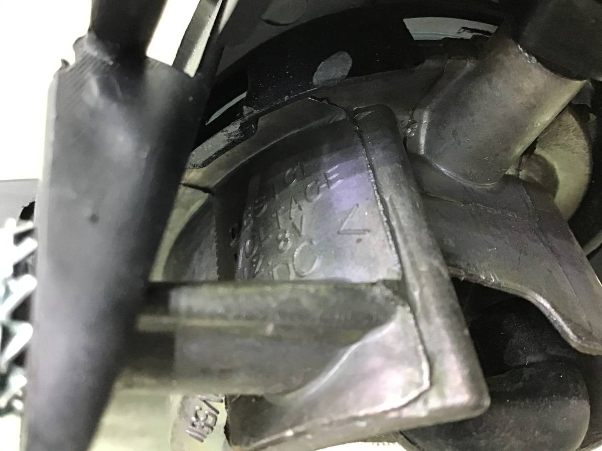 Фара противотуманная левая Mazda 3 (BK) 2002-2009 Фара противотуманная левая Mazda 3 (BK) 2002-2009