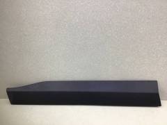 Накладка двери передней левой Toyota Rav 4 (XA50) 2018>