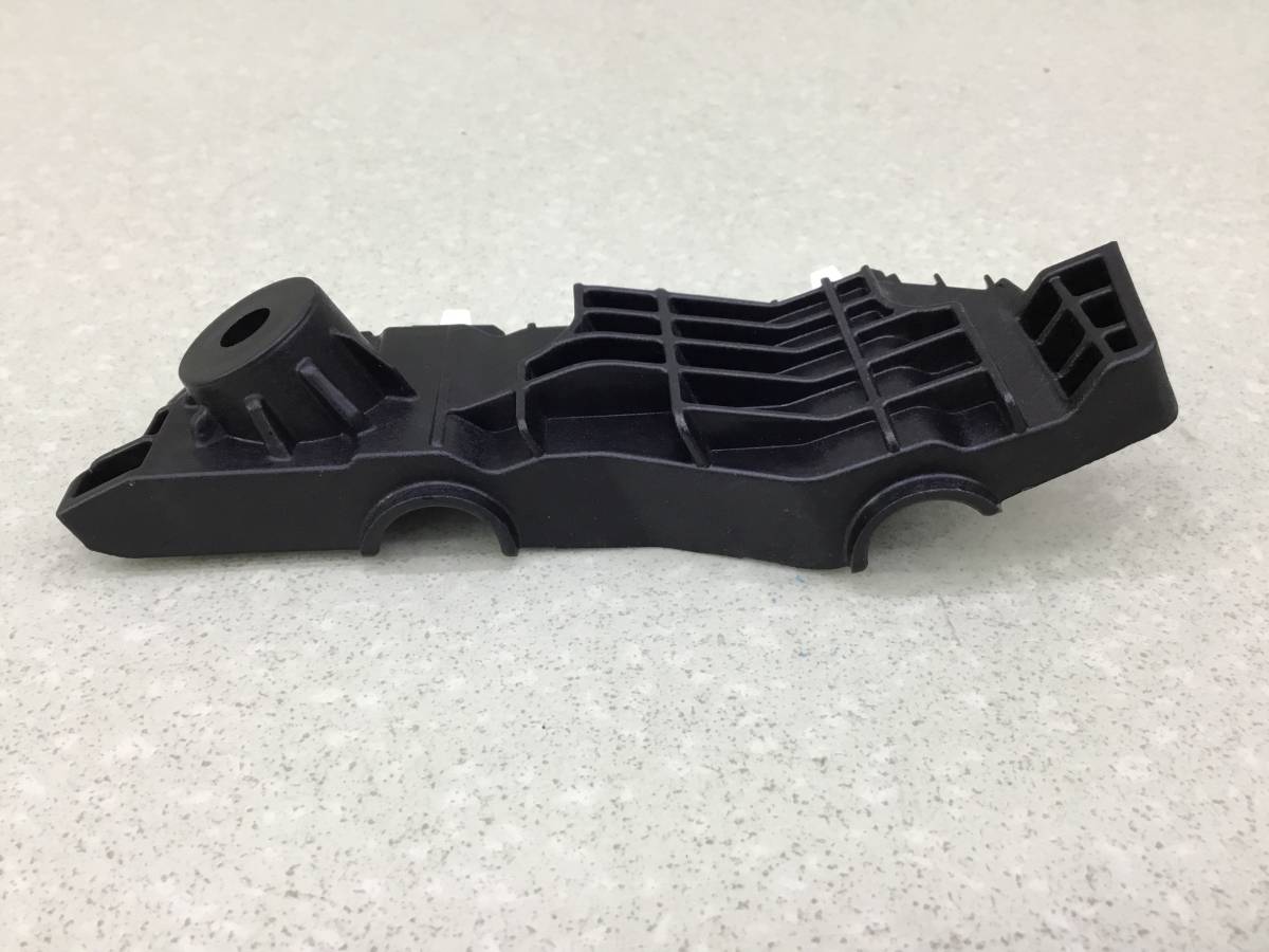 Кронштейн переднего бампера правый Hyundai Creta (GS) 2016-2021