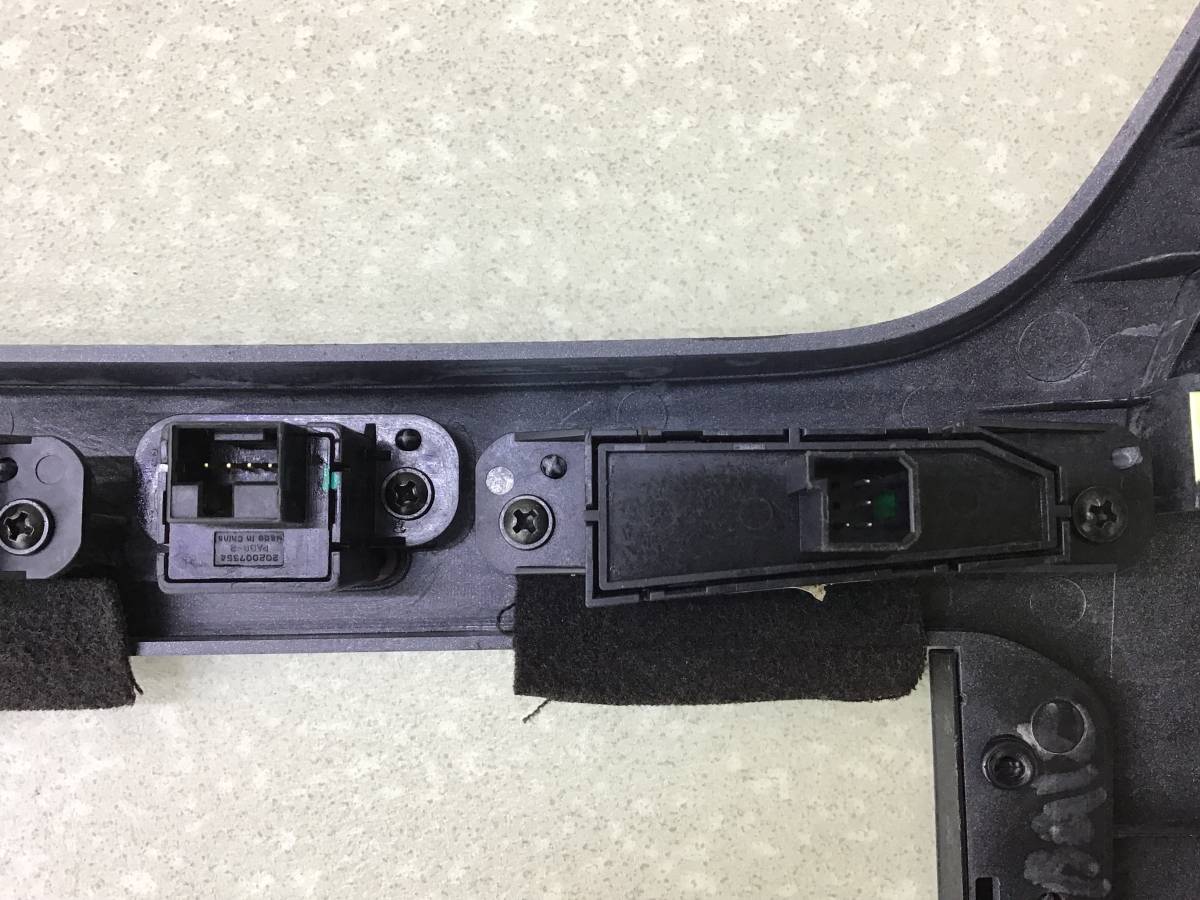 Рамка магнитолы Chevrolet Cobalt (T250) 2011-2015 Рамка магнитолы Chevrolet Cobalt (T250) 2011-2015