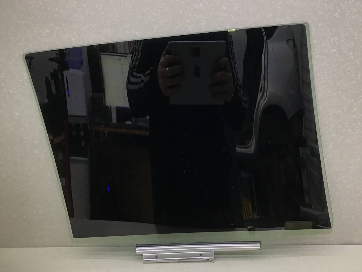 Стекло двери задней левой Toyota Rav 4 (A30) 2006-2013