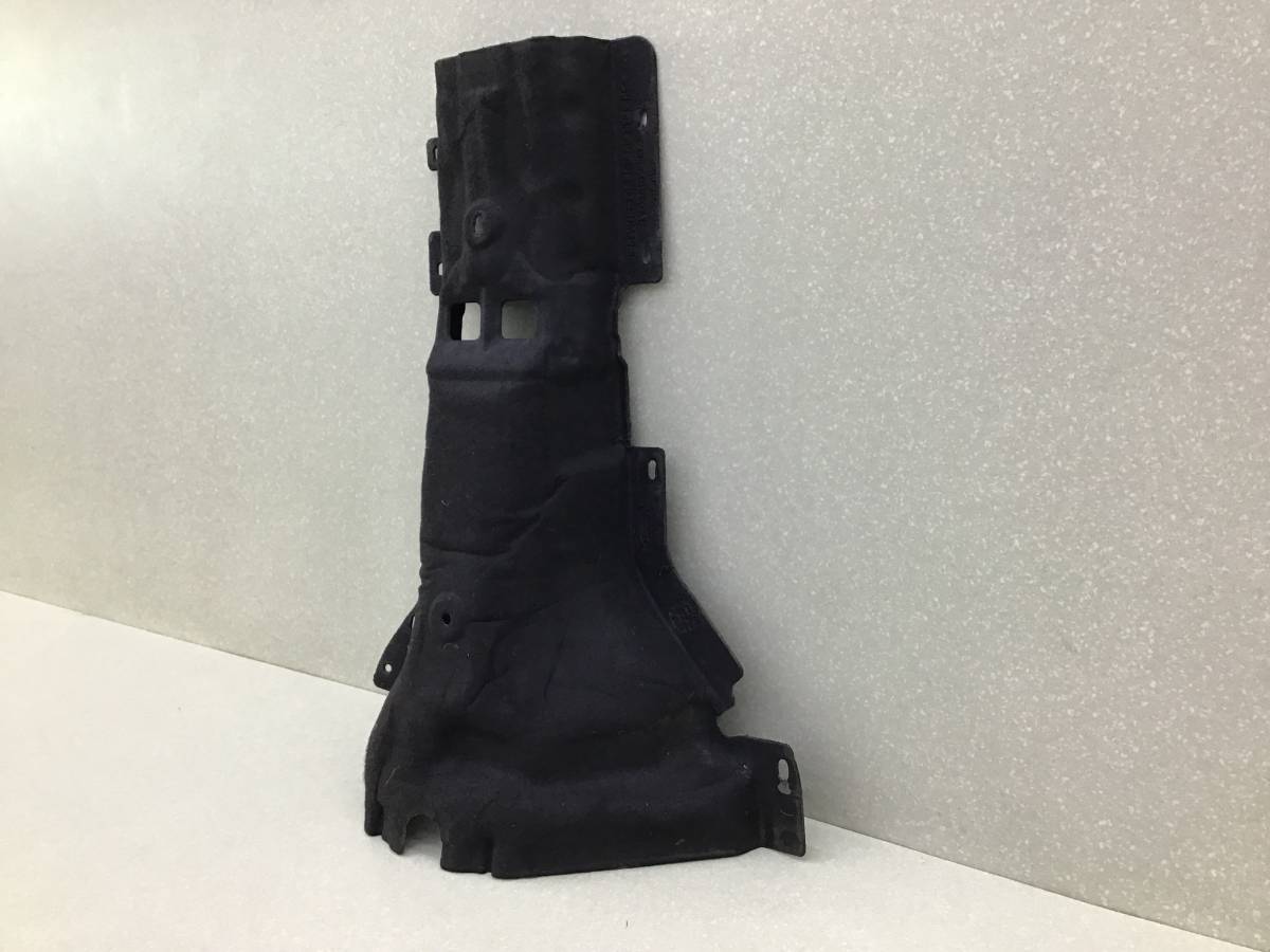 Экран тепловой Land Rover Range Rover 4 (L405) 2012-2022 Экран тепловой Land Rover Range Rover 4 (L405) 2012-2022