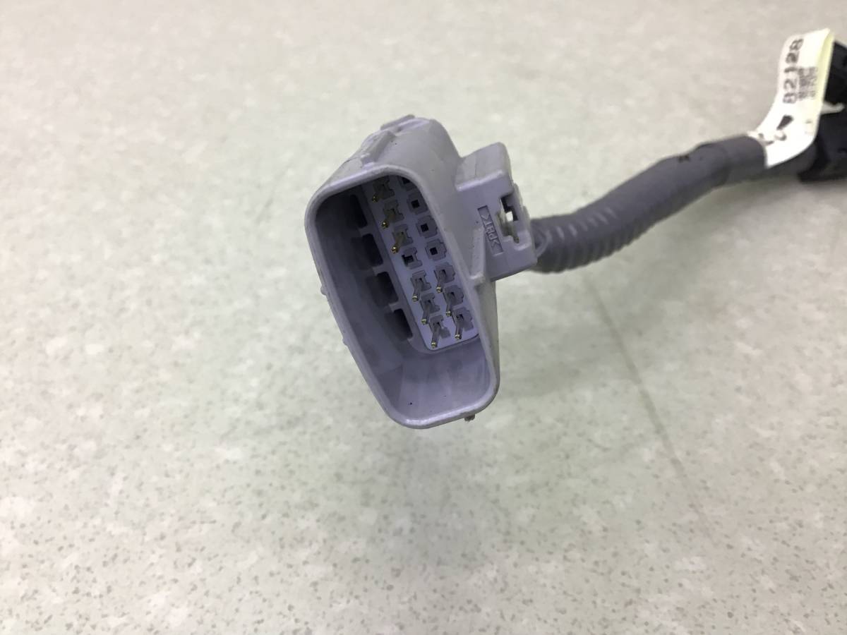 Рейка топливная (рампа) Toyota Land Cruiser (J300) 2021>