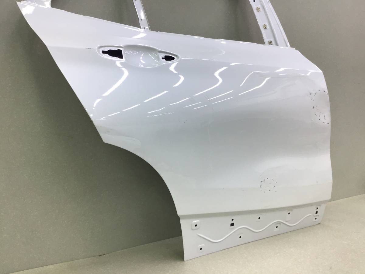 Дверь задняя правая BMW X2 (F39) 2018> Дверь задняя правая BMW X2 (F39) 2018>