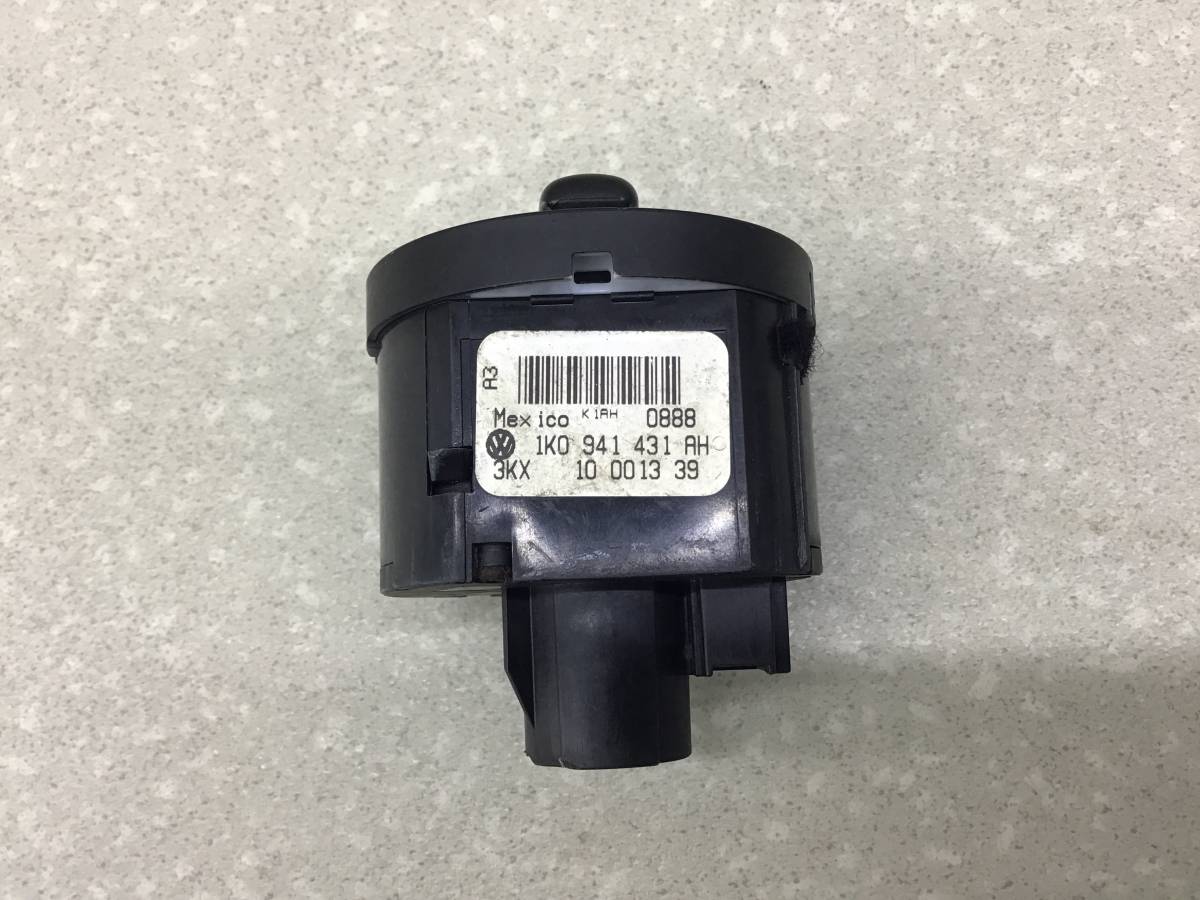 Переключатель света фар Volkswagen Jetta (1K) 2006-2011 Переключатель света фар Volkswagen Jetta (1K) 2006-2011