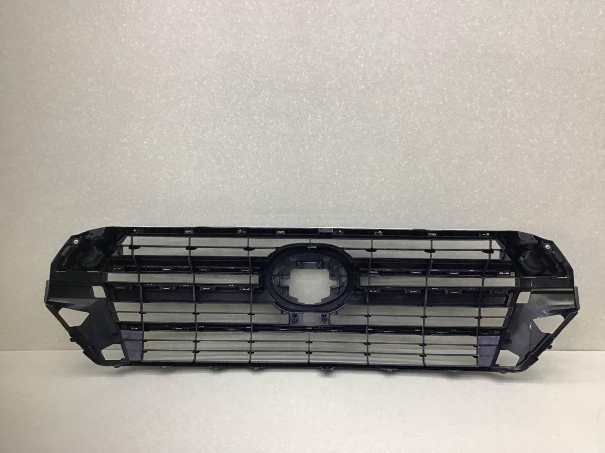 Решетка радиатора Toyota Land Cruiser 11 (VDJ200) 2007-2021 Решетка радиатора Toyota Land Cruiser 11 (VDJ200) 2007-2021