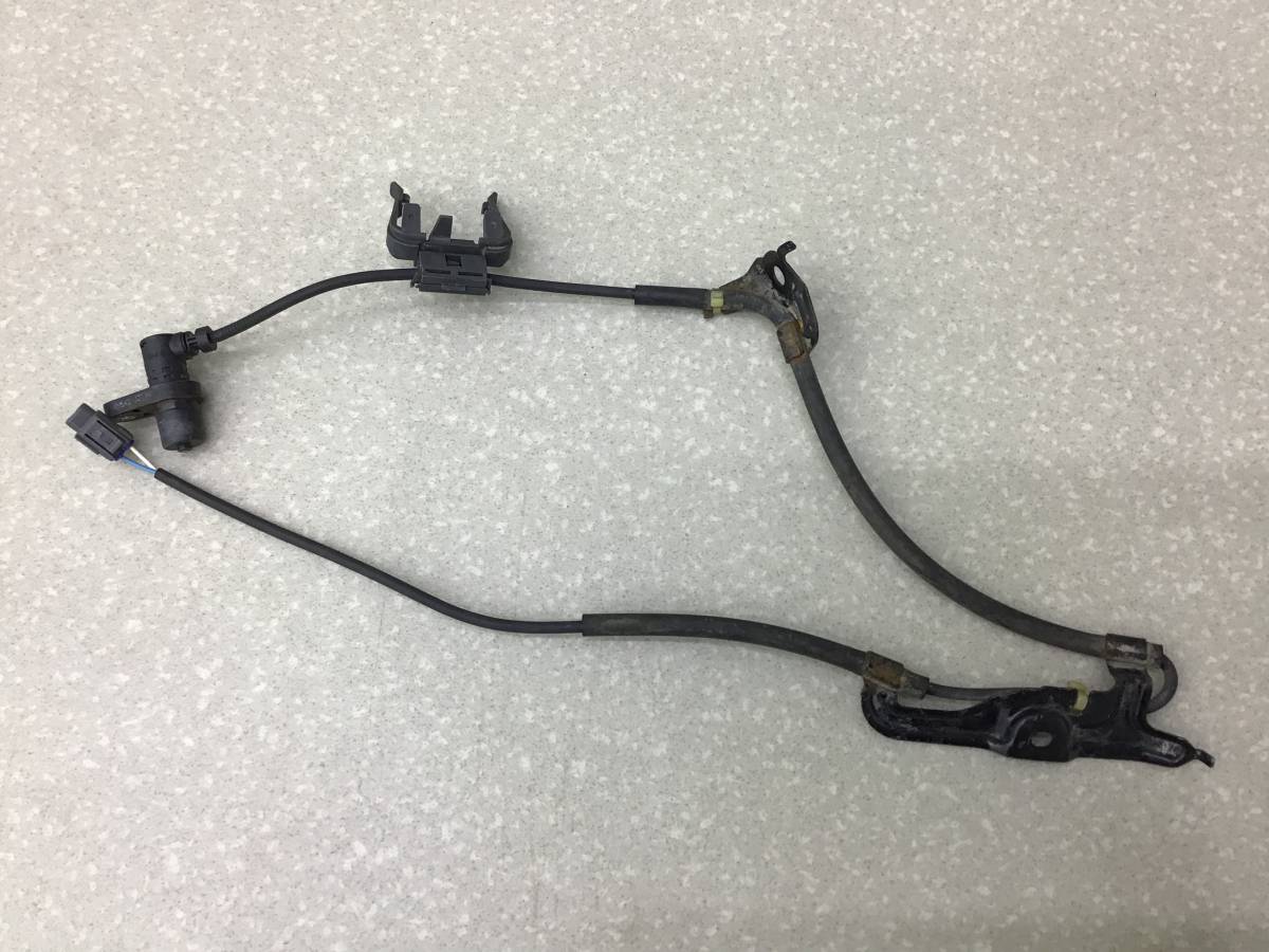 Датчик ABS передний правый Toyota Camry (V40) 2006-2011 Датчик ABS передний правый Toyota Camry (V40) 2006-2011