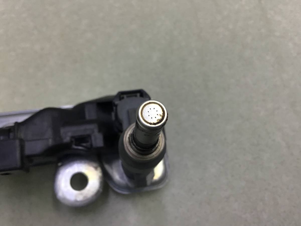 Рейка топливная (рампа) Toyota Land Cruiser (J300) 2021>