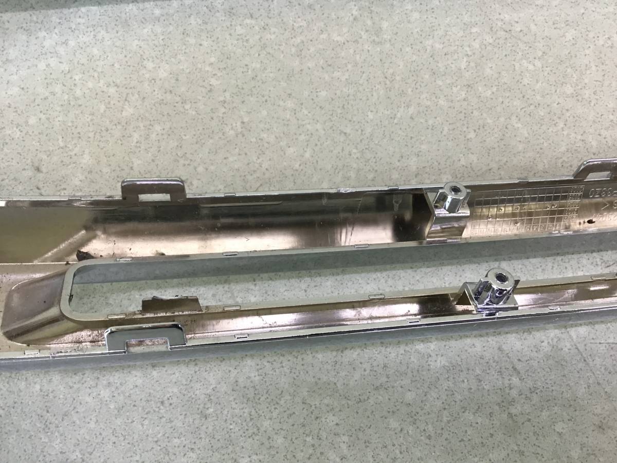 Молдинг решетки радиатора JAC T9 2020 - н. в.