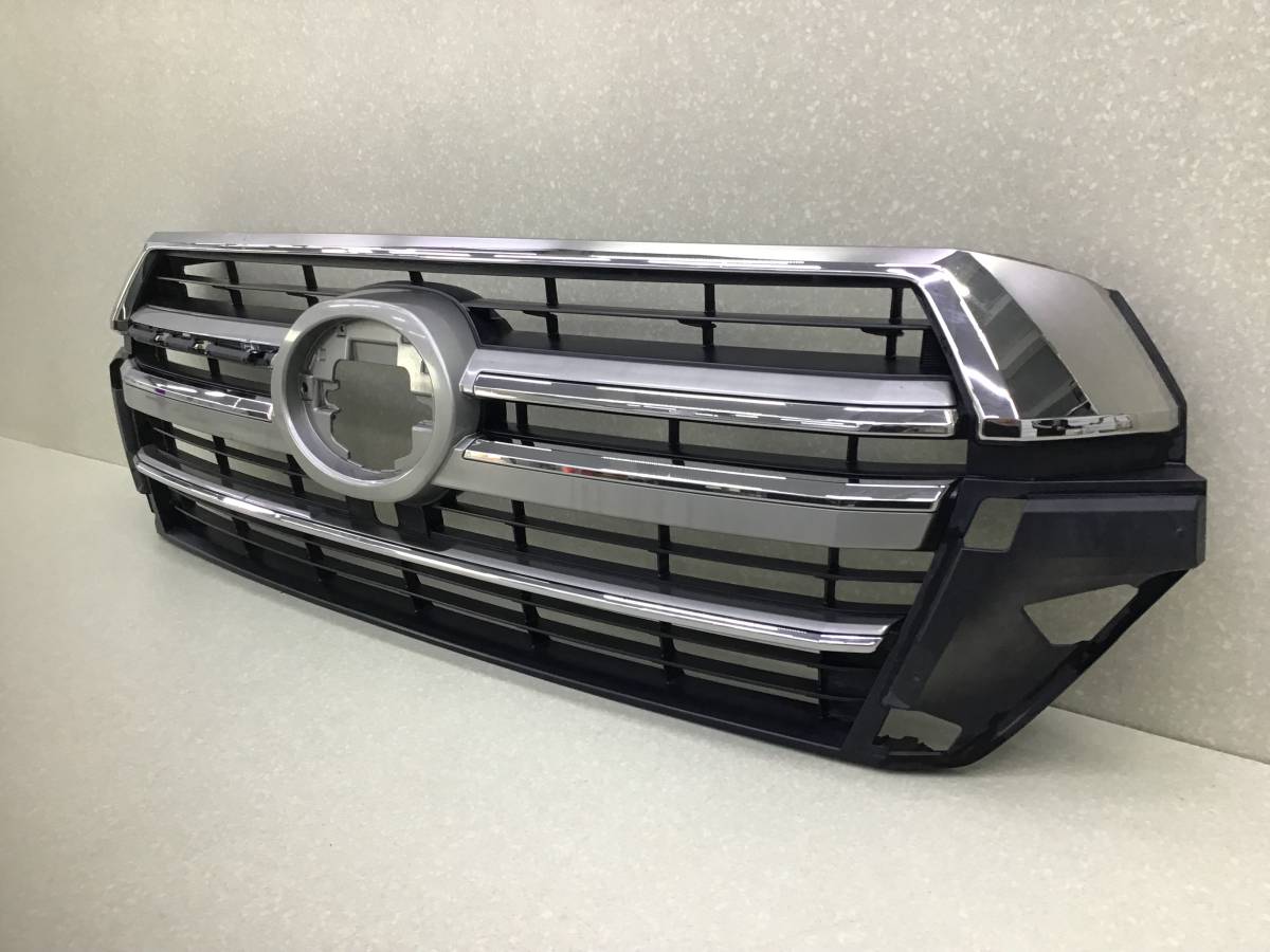 Решетка радиатора Toyota Land Cruiser 11 (VDJ200) 2007-2021 Решетка радиатора Toyota Land Cruiser 11 (VDJ200) 2007-2021