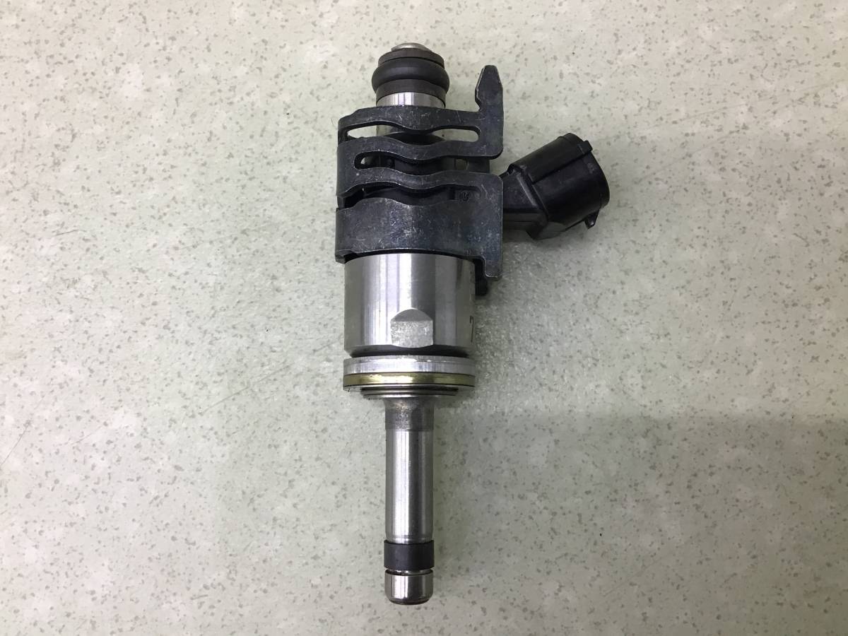 Форсунка инжекторная электрическая Toyota Land Cruiser (J300) 2021>